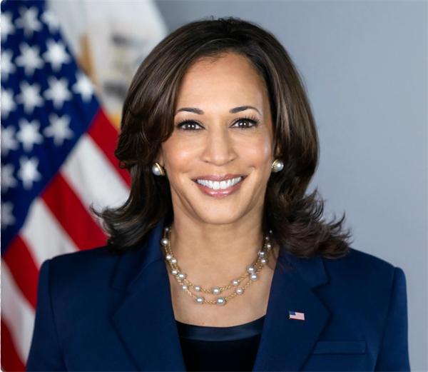 Kamala Hairstyle on adulthood